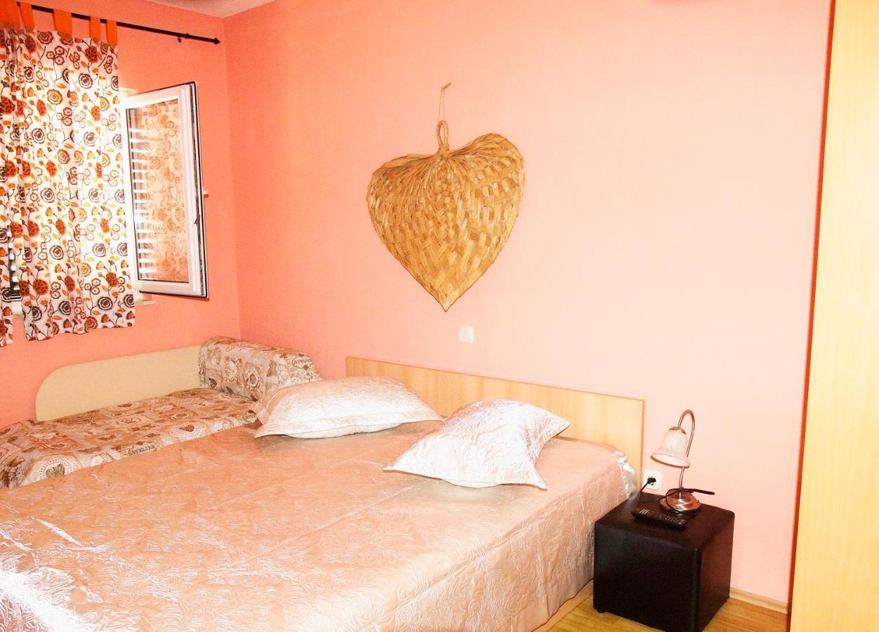 Apartmani Diana Makarska Eksteriør bilde