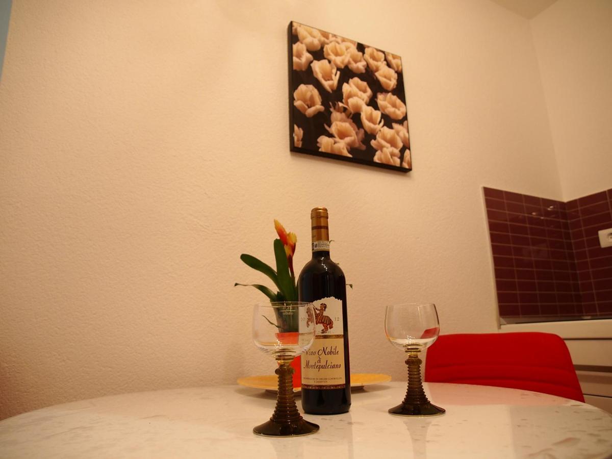 Apartmani Diana Makarska Eksteriør bilde